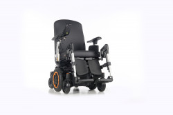 Q400 MID-WHEEL DRIVE POWERED WHEELCHAIR