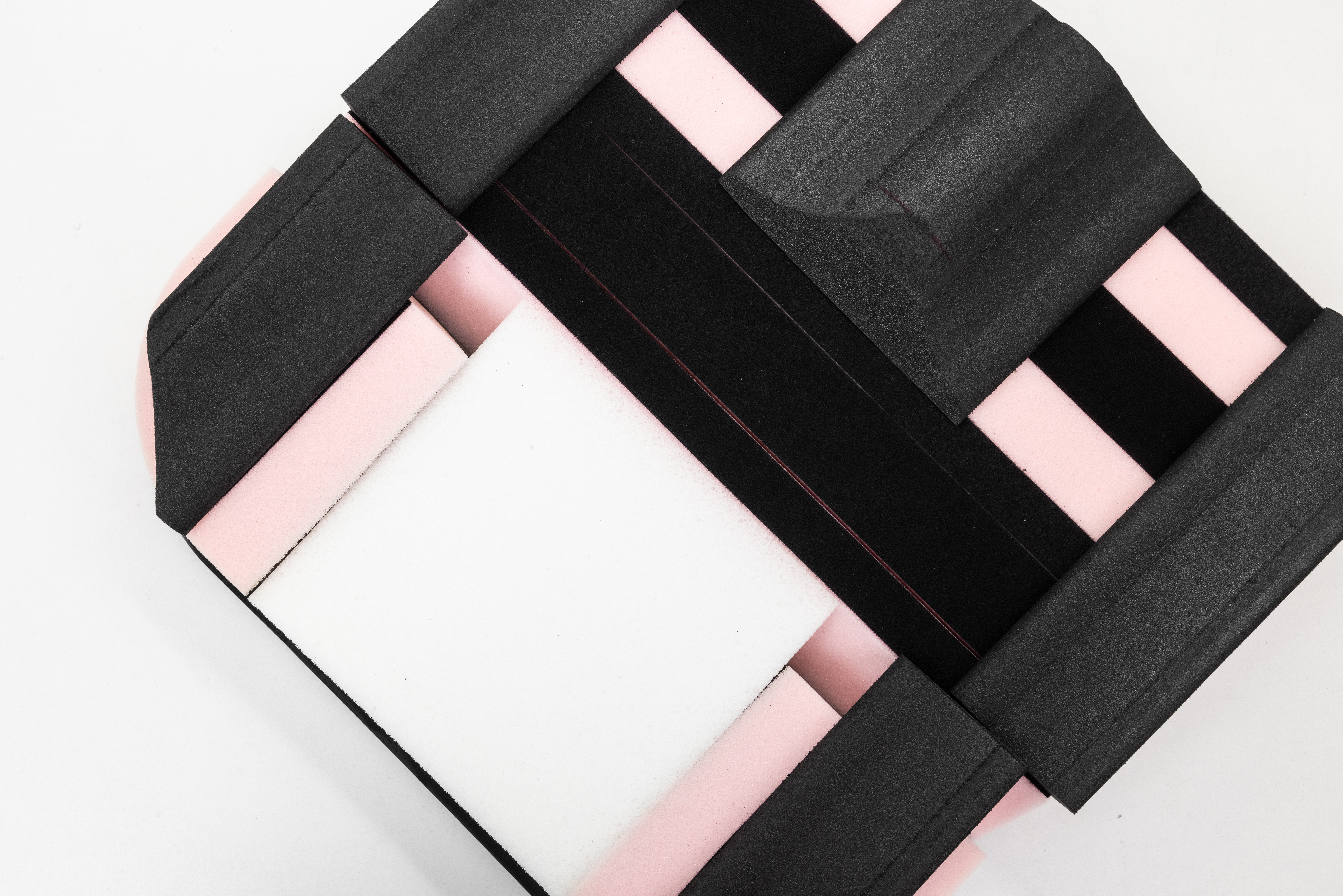 Spex Constructa shape cushion
